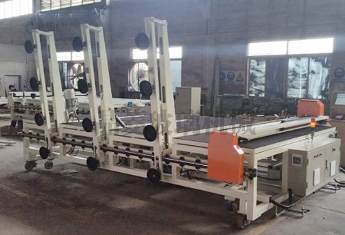 Glass automatic cutting and cutting machine